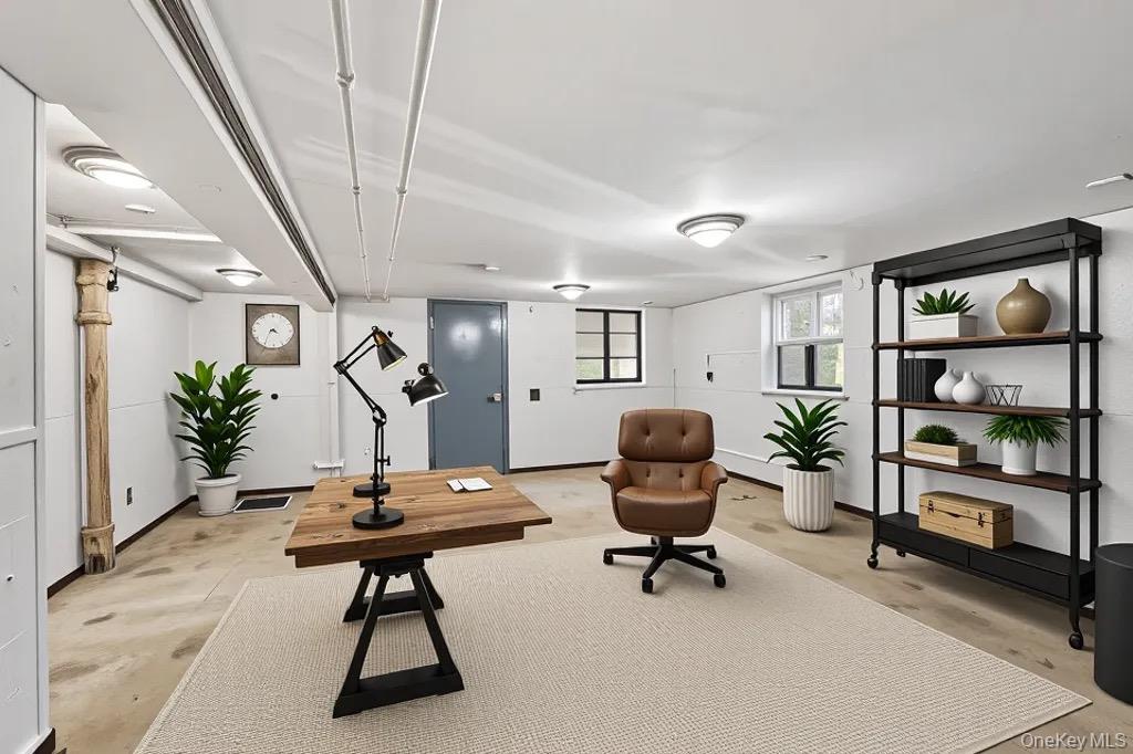 61-12 Main Street, Flushing, NY 11358