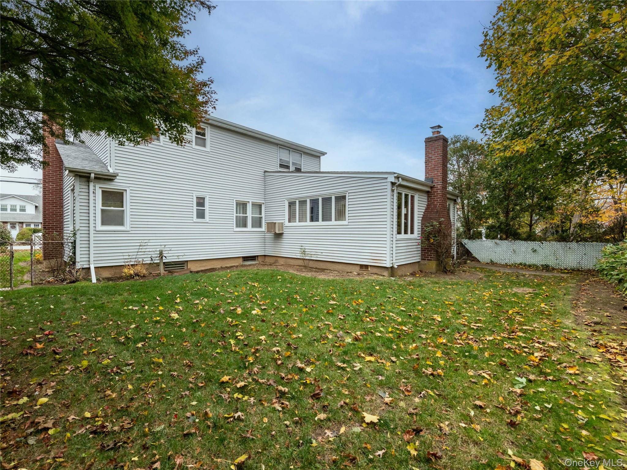 556 Jackson Street, Baldwin, NY 11510