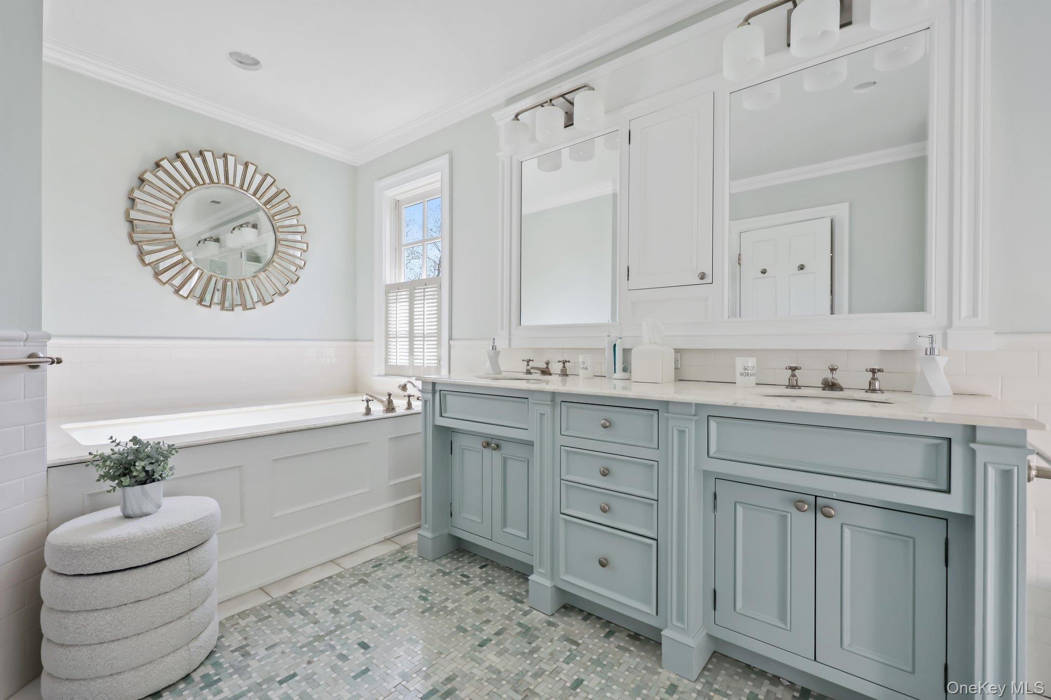 7 Plateau Circle W, Bronxville, NY 10708