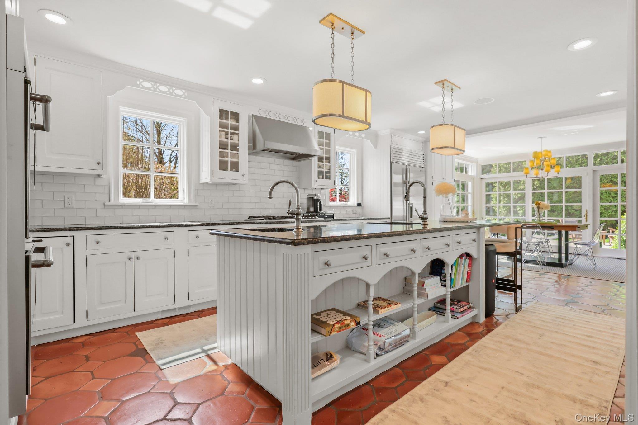 7 Plateau Circle W, Bronxville, NY 10708