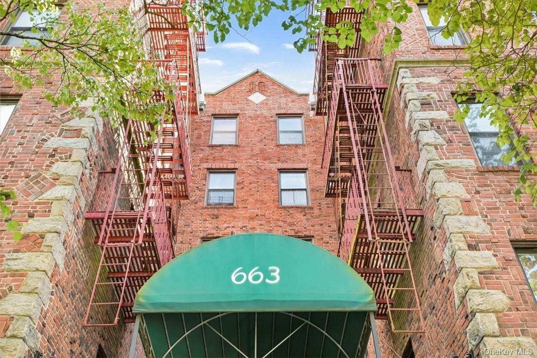 663 Locust Street # 4A, Mount Vernon, NY 10552