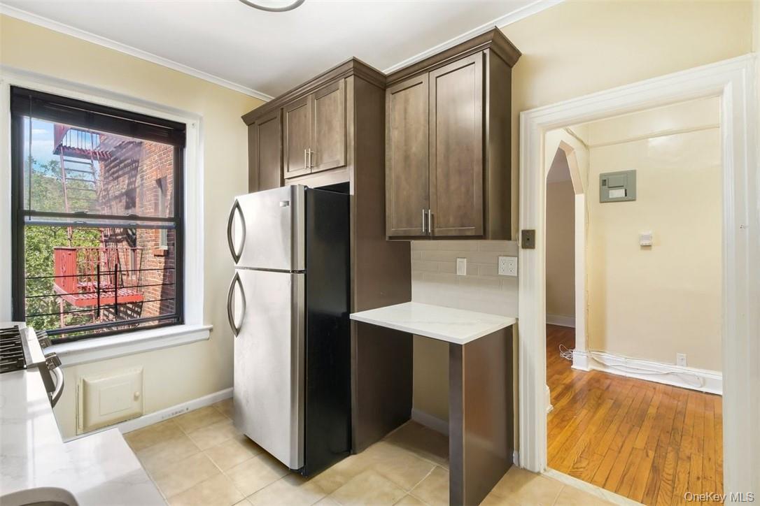 663 Locust Street # 4A, Mount Vernon, NY 10552