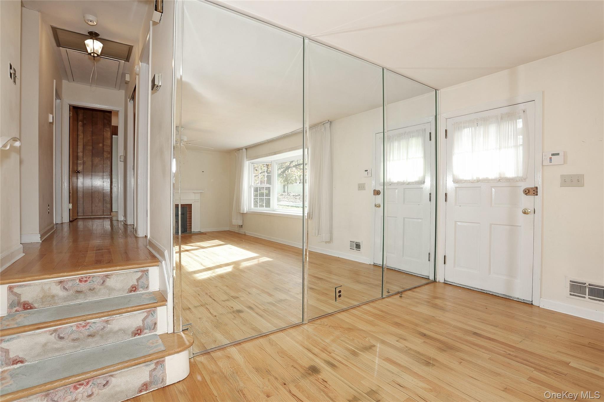 2 Prides Crossing, New City, NY 10956