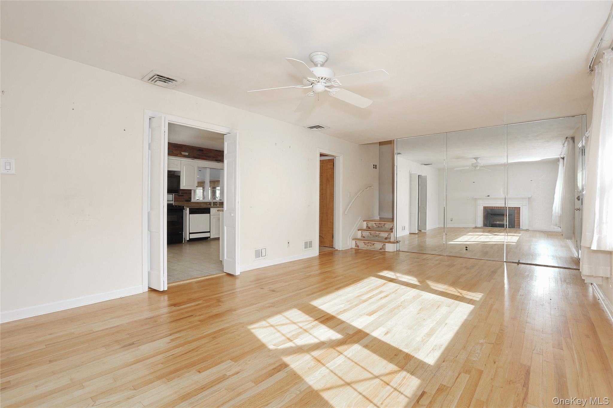 2 Prides Crossing, New City, NY 10956