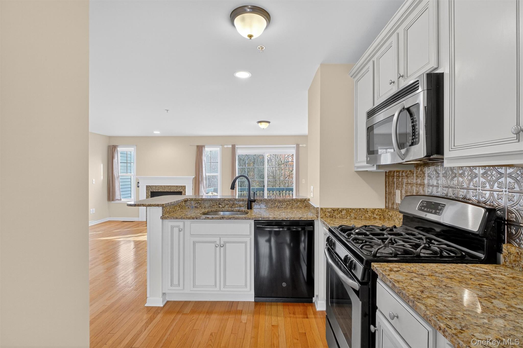 9 Doe Trail, Wappingers Falls, NY 12590