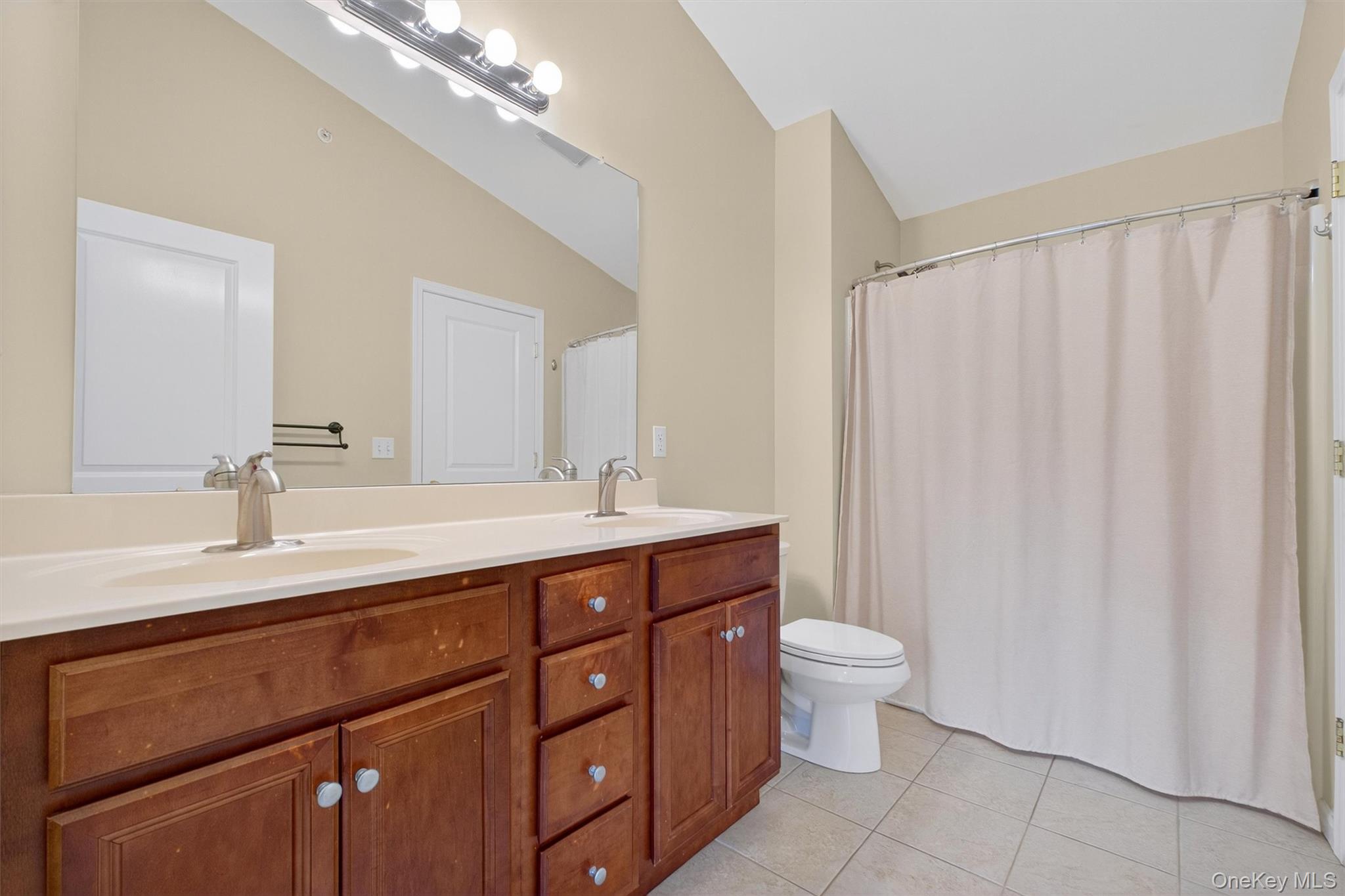 9 Doe Trail, Wappingers Falls, NY 12590