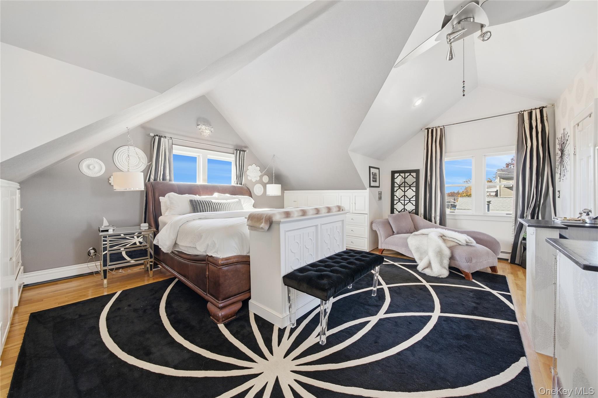 38 Bayside Place, Amityville, NY 11701