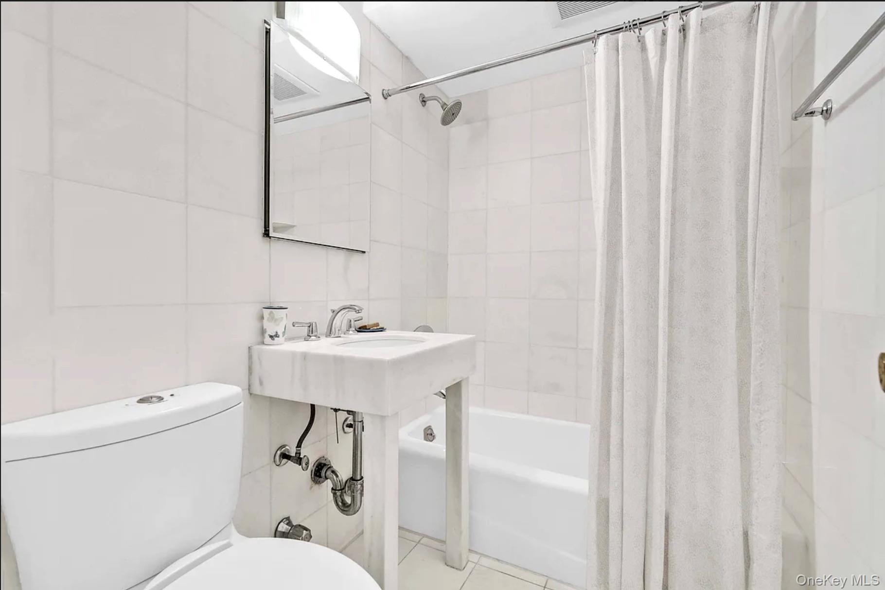 3044 29th Street # 6D, Astoria, NY 11102