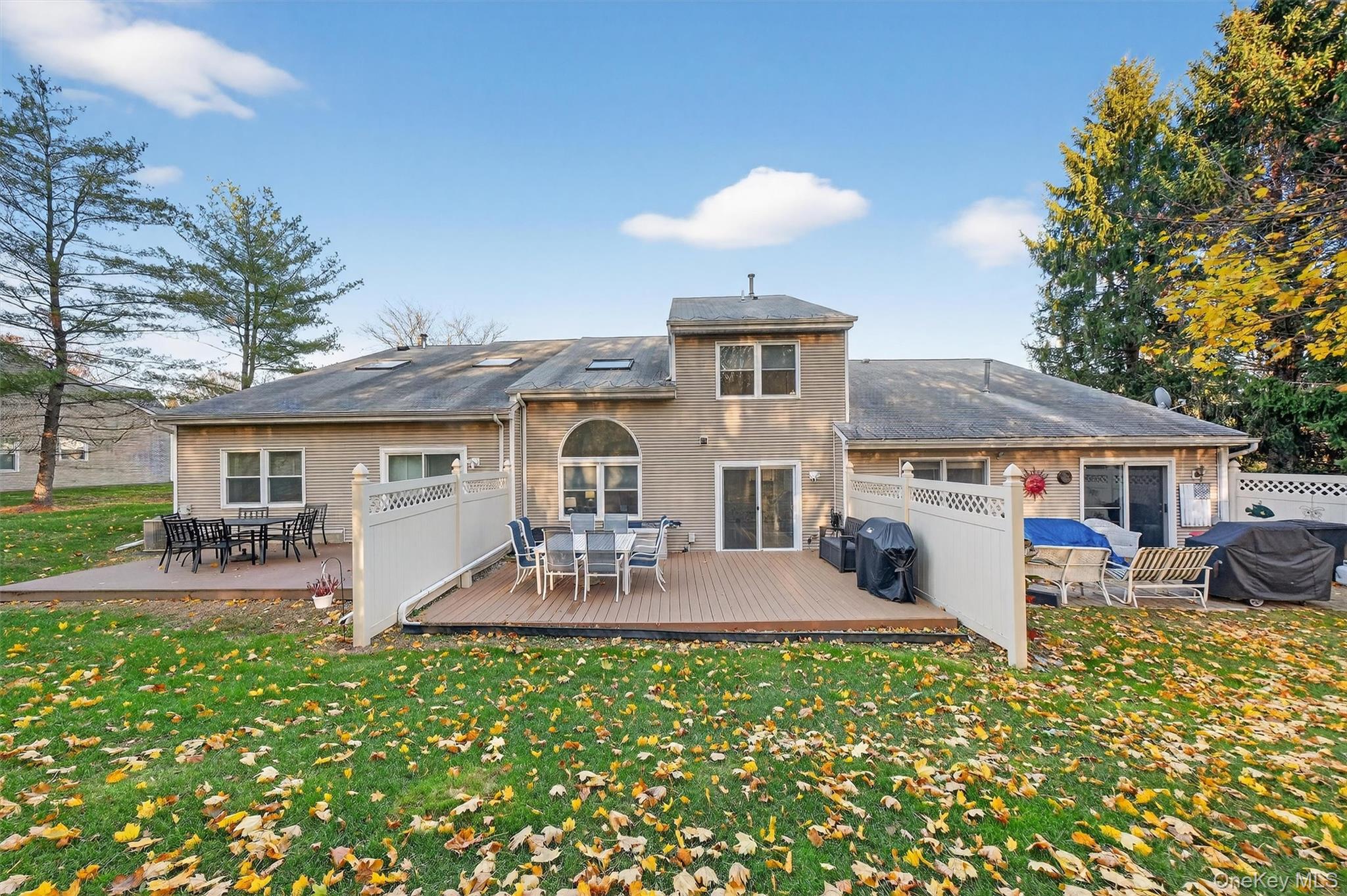 2 Deer Crossing Drive, Fishkill, NY 12524