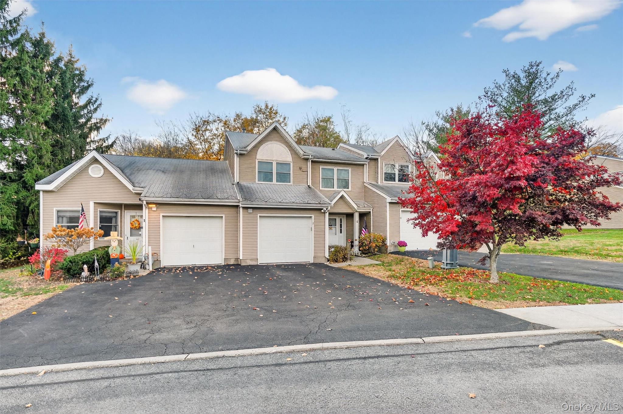 2 Deer Crossing Drive, Fishkill, NY 12524