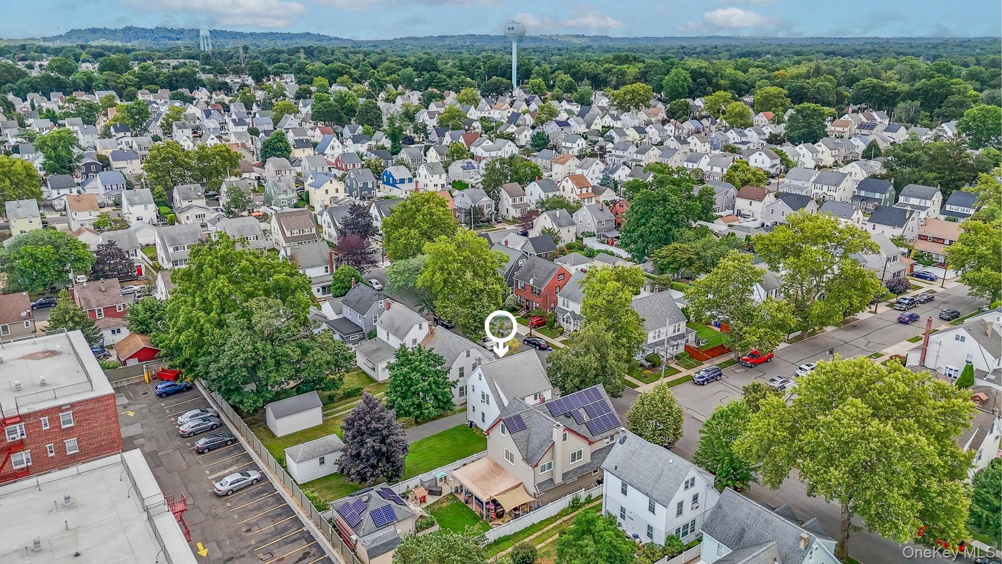 30 Temple Street, Williston Park, NY 11596