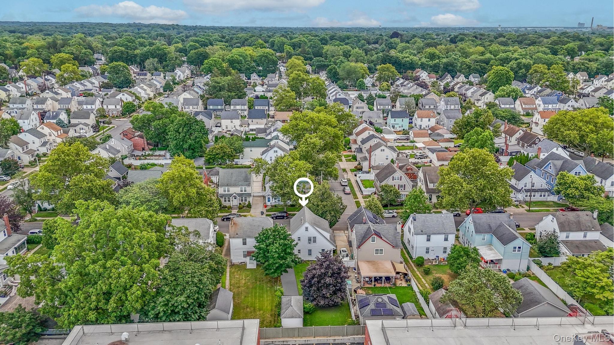 30 Temple Street, Williston Park, NY 11596