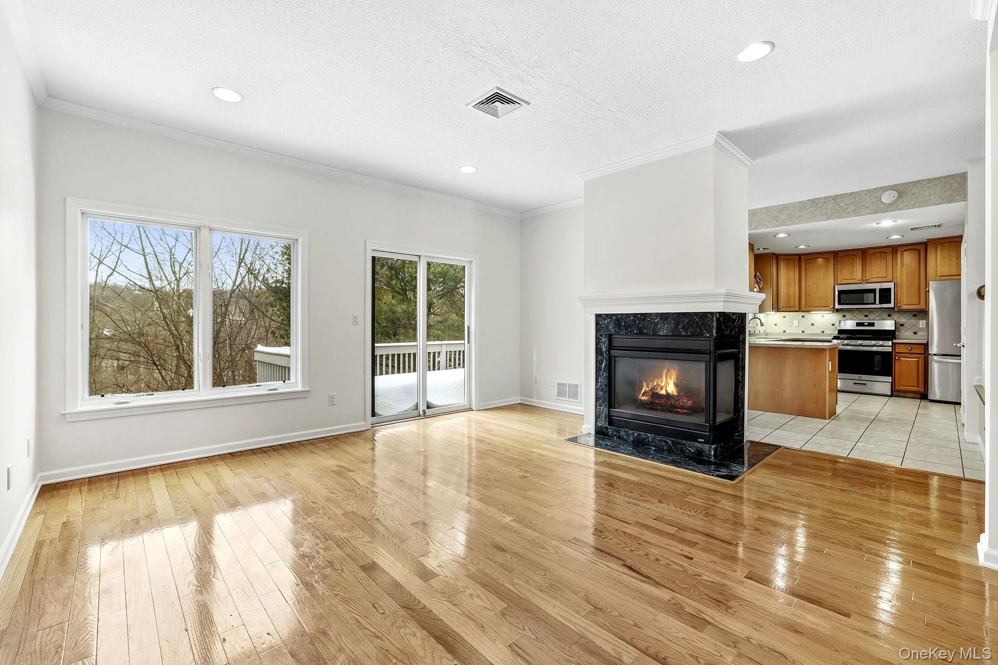 882 Heritage Hills # D, Somers, NY 10589