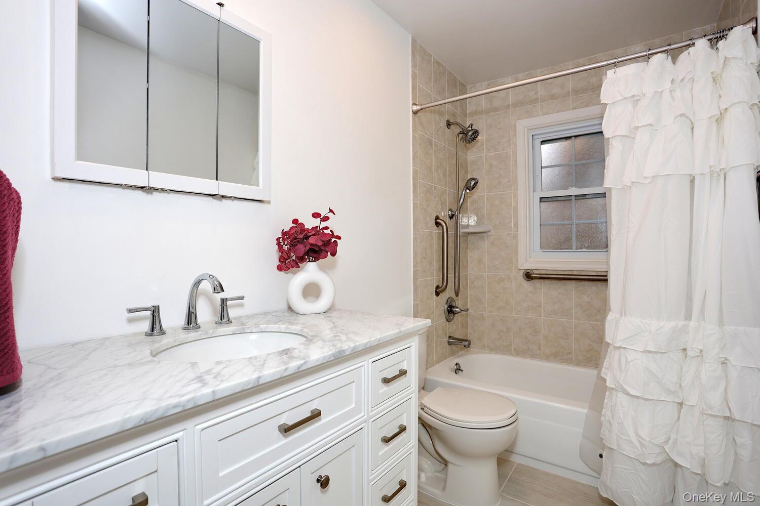 49 E Hall Avenue, New City, NY 10956