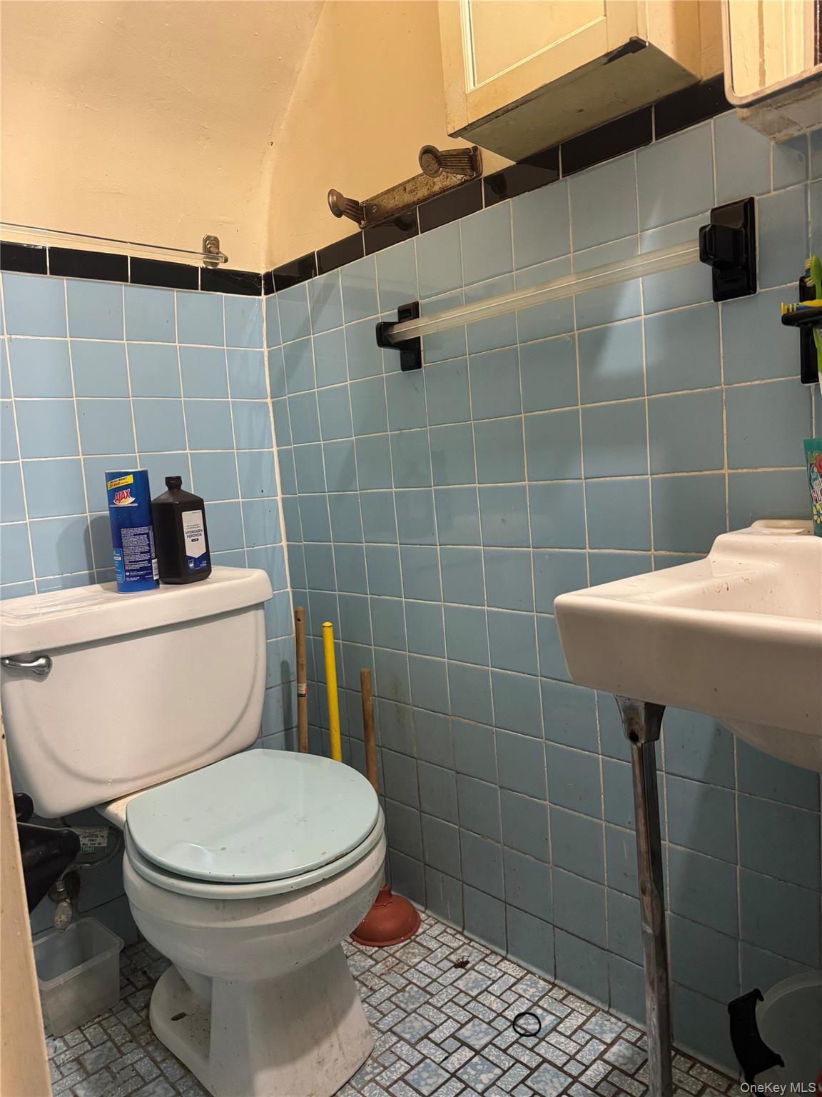 728 Bartholdi Street, Bronx, NY 10467