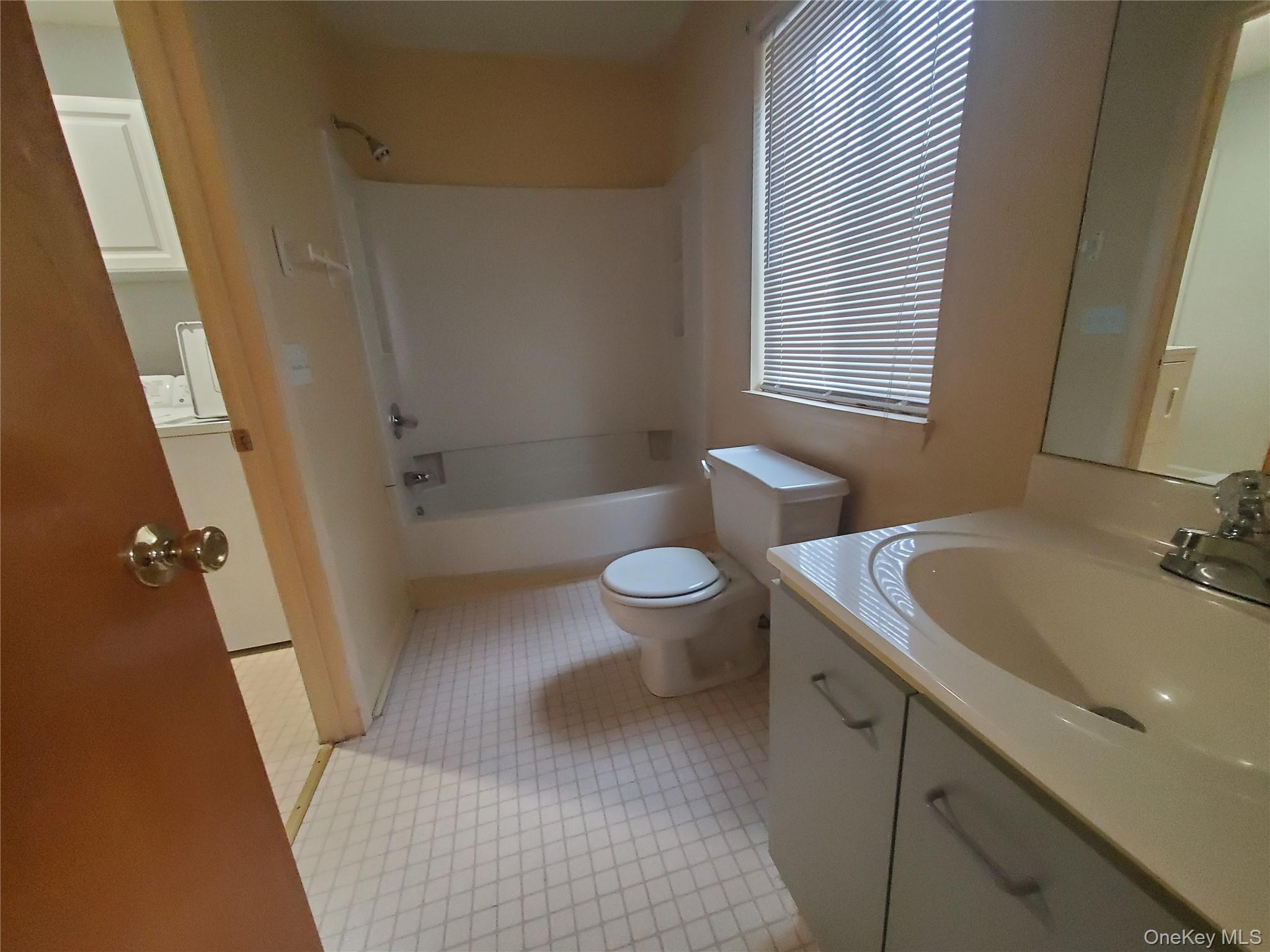 2 Fox Ridge, Fallsburg, NY 12789