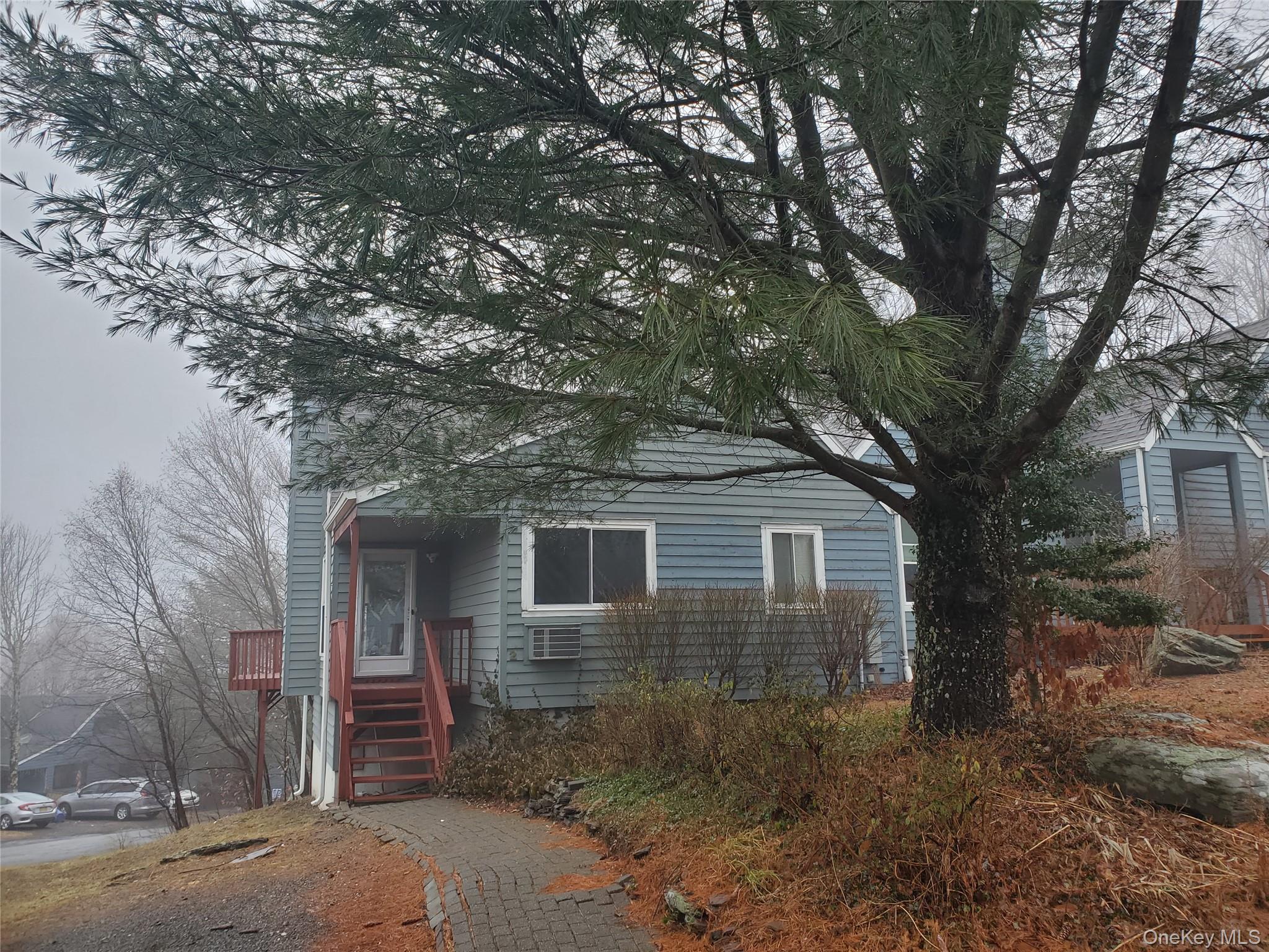 2 Fox Ridge, Fallsburg, NY 12789