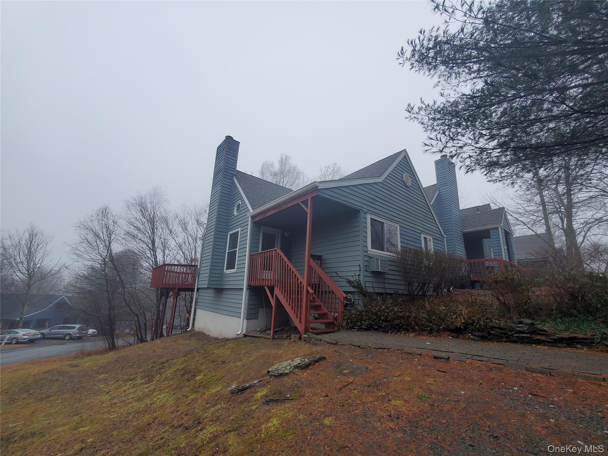 2 Fox Ridge, Fallsburg, NY 12789