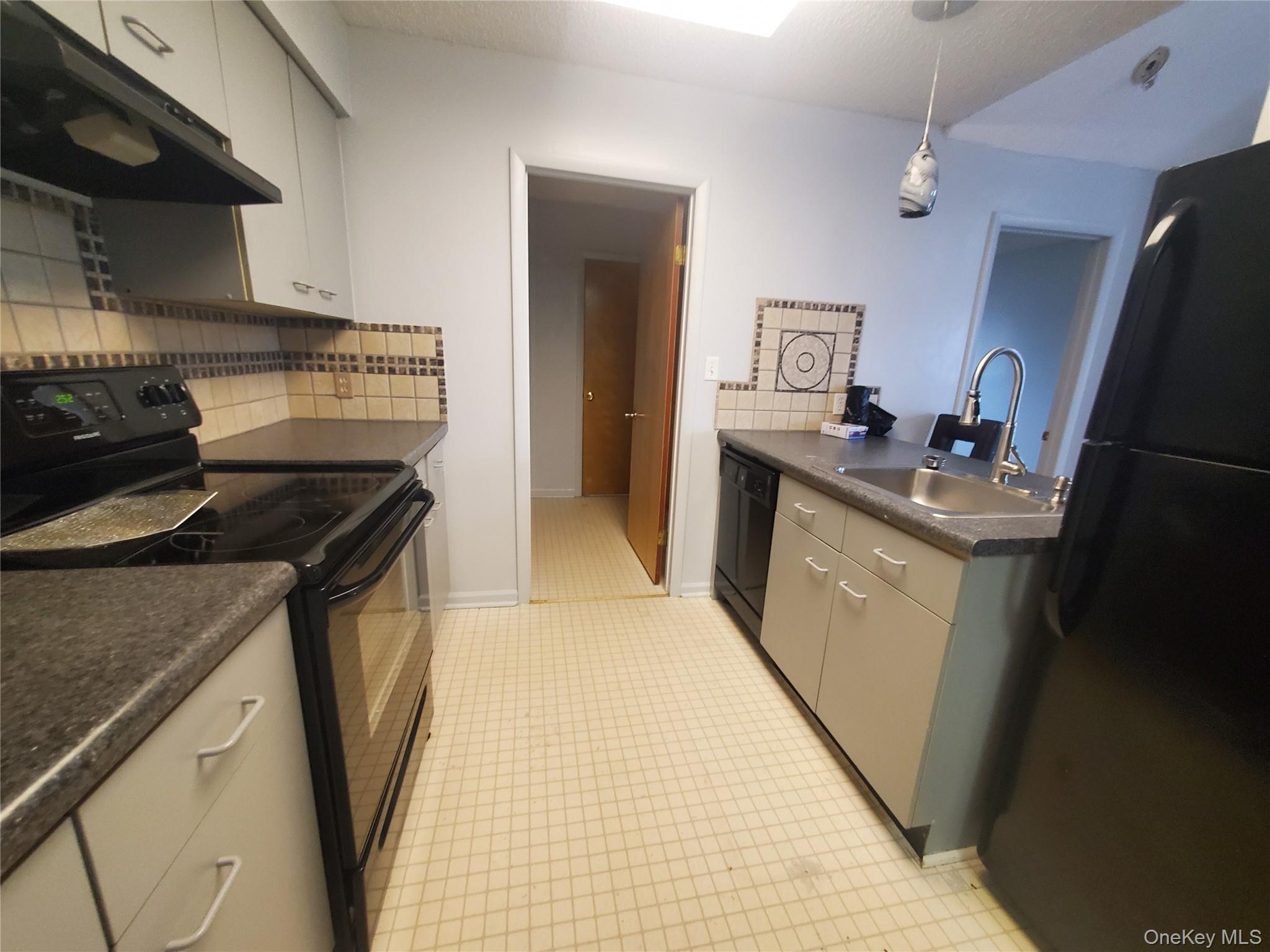 2 Fox Ridge, Fallsburg, NY 12789