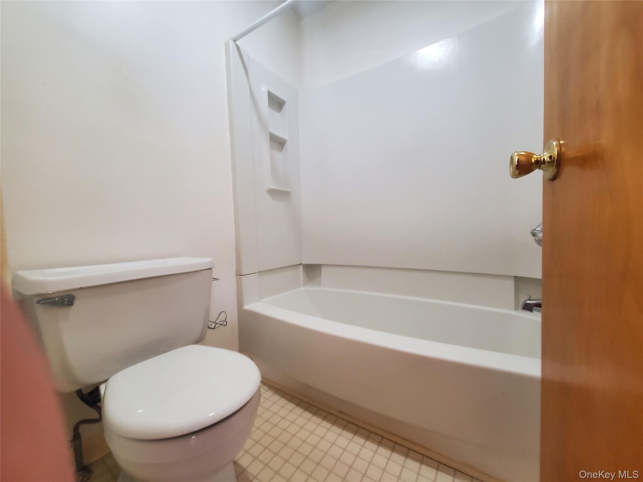 2 Fox Ridge, Fallsburg, NY 12789