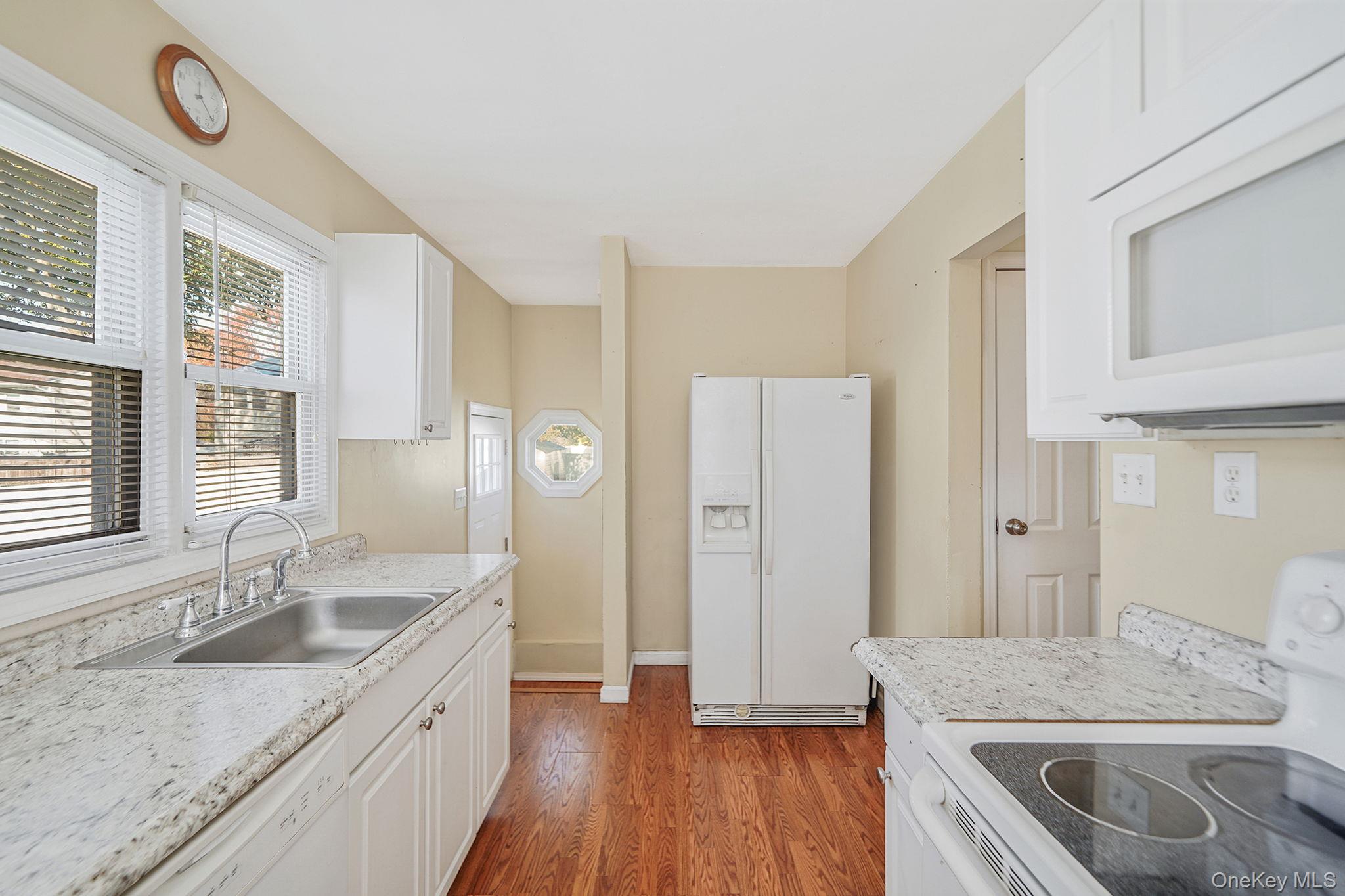 59 Nevada Road, West Babylon, NY 11704