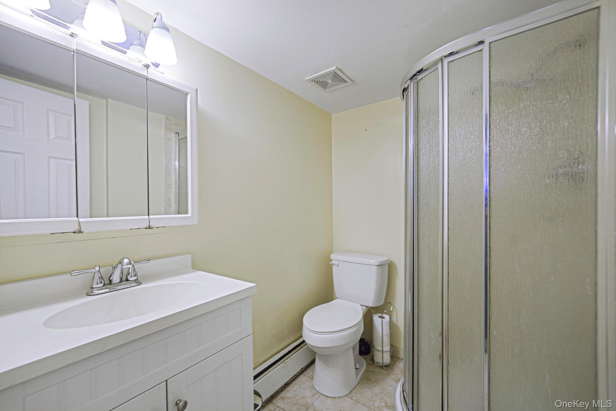 59 Nevada Road, West Babylon, NY 11704