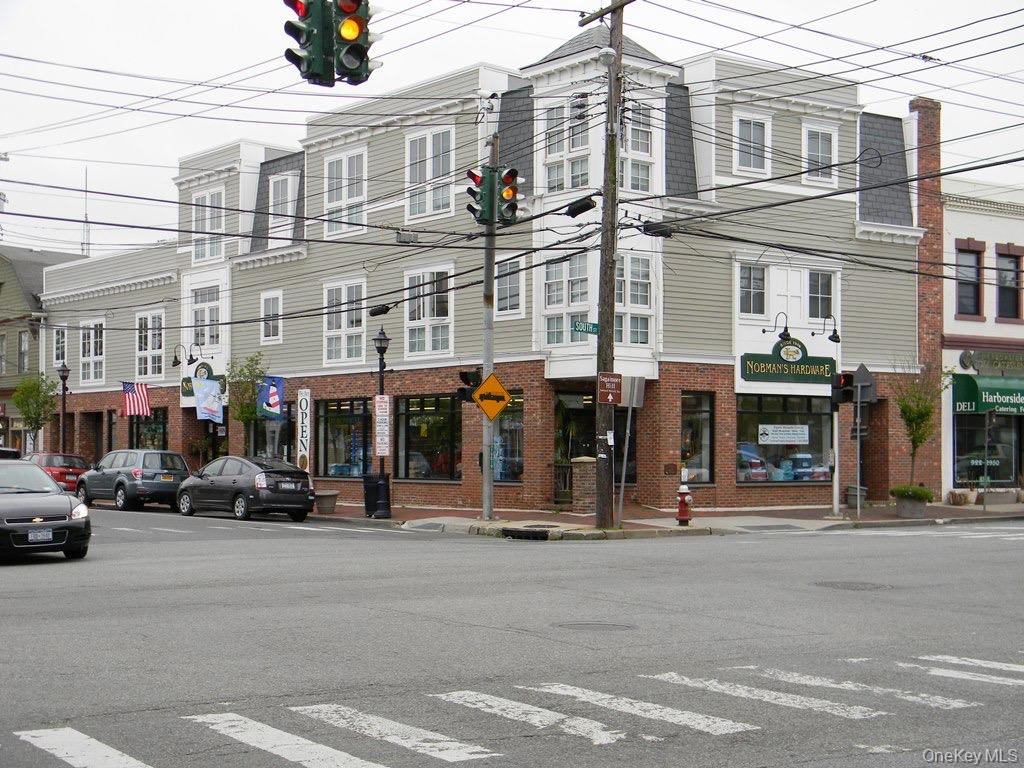 2 East Main Street # 1, Oyster Bay, NY 11771