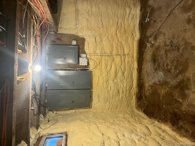 26 Taylor Avenue, Poughkeepsie, NY 12601