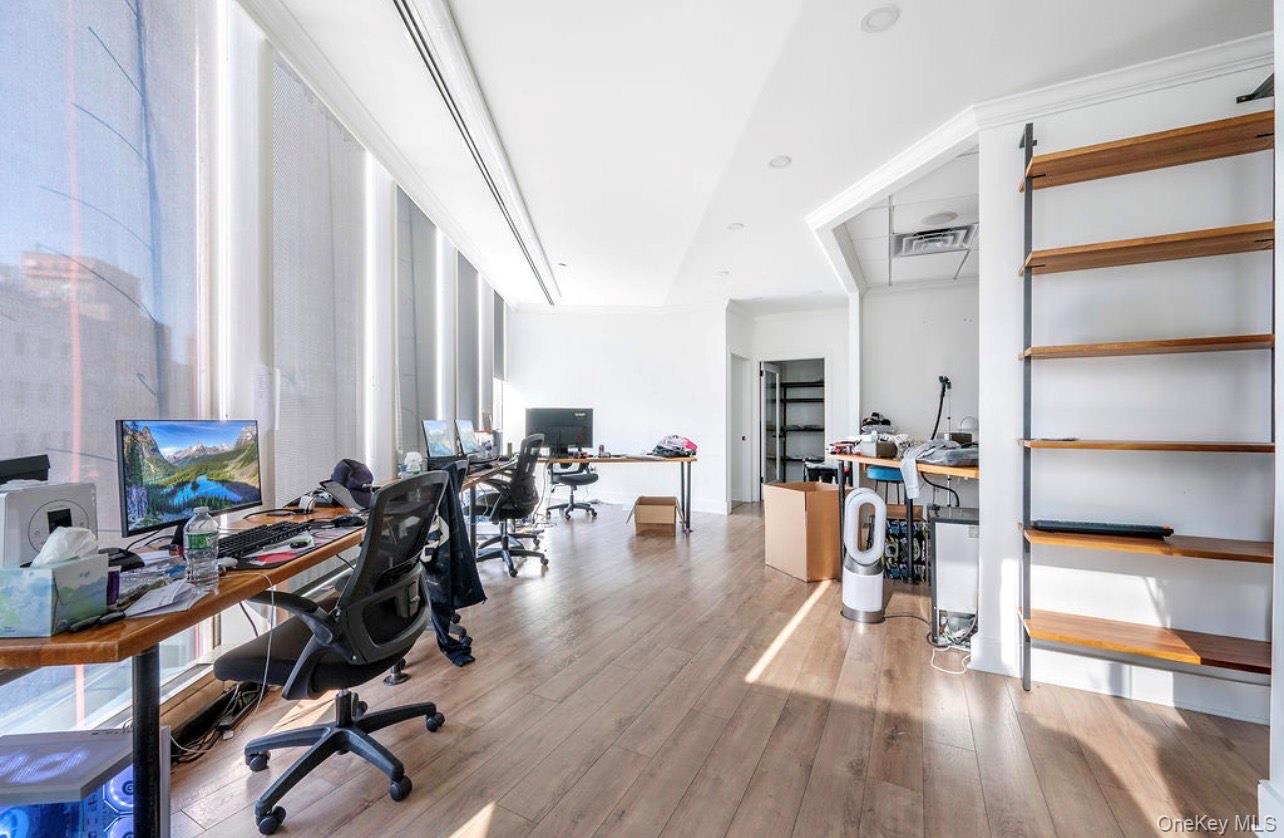 8 Catherine Street # 3B, New York (Manhattan), NY 10038