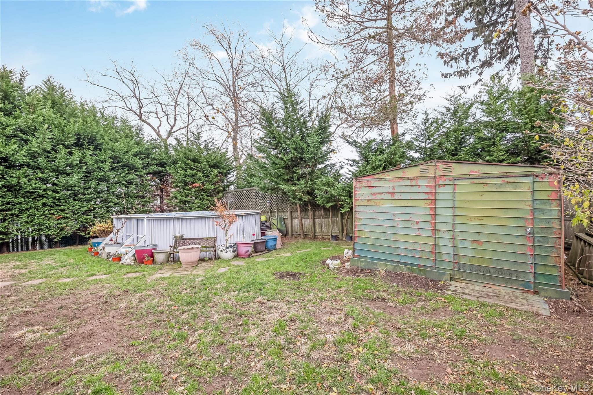 254 W 1st Street, West Islip, NY 11795