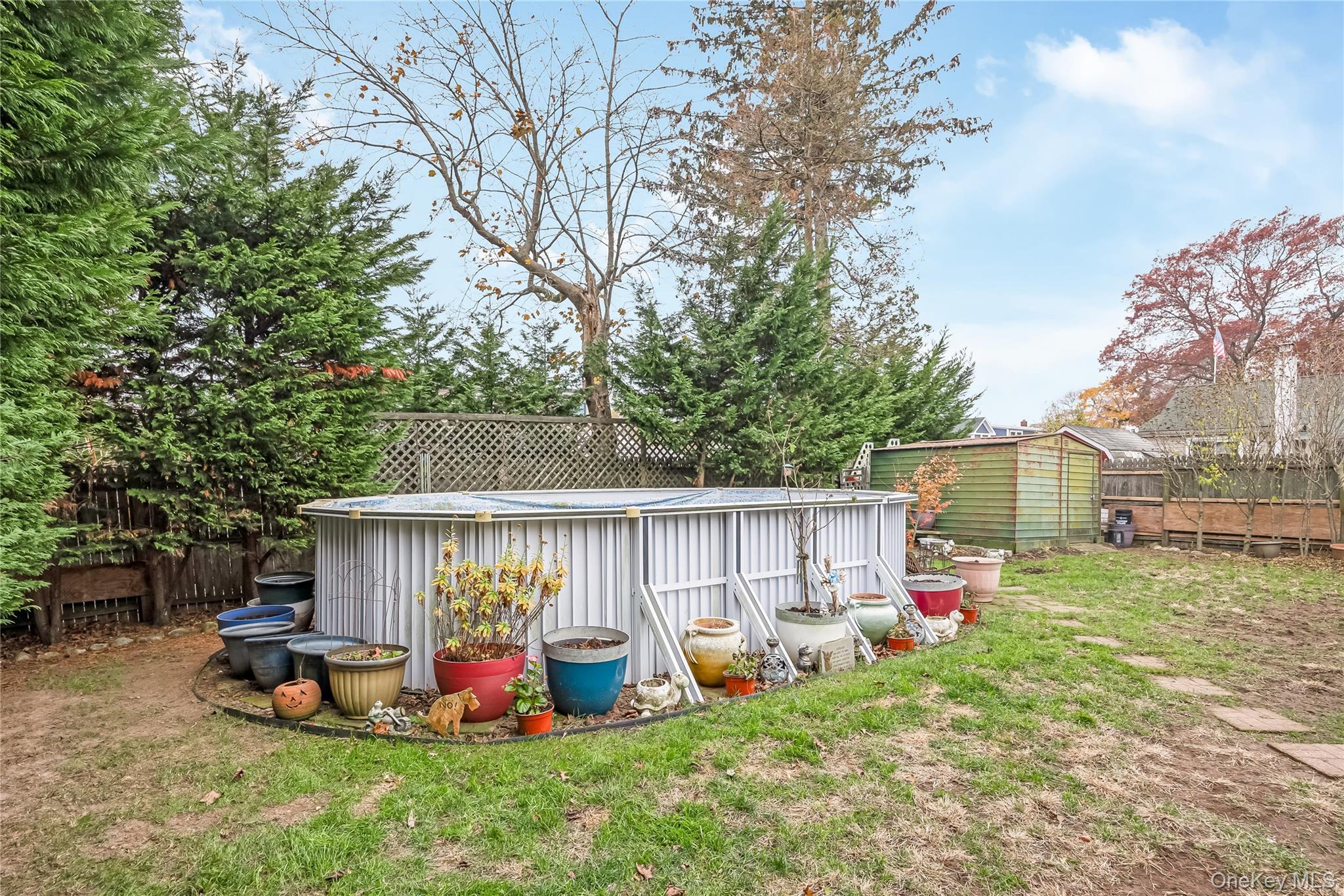 254 W 1st Street, West Islip, NY 11795