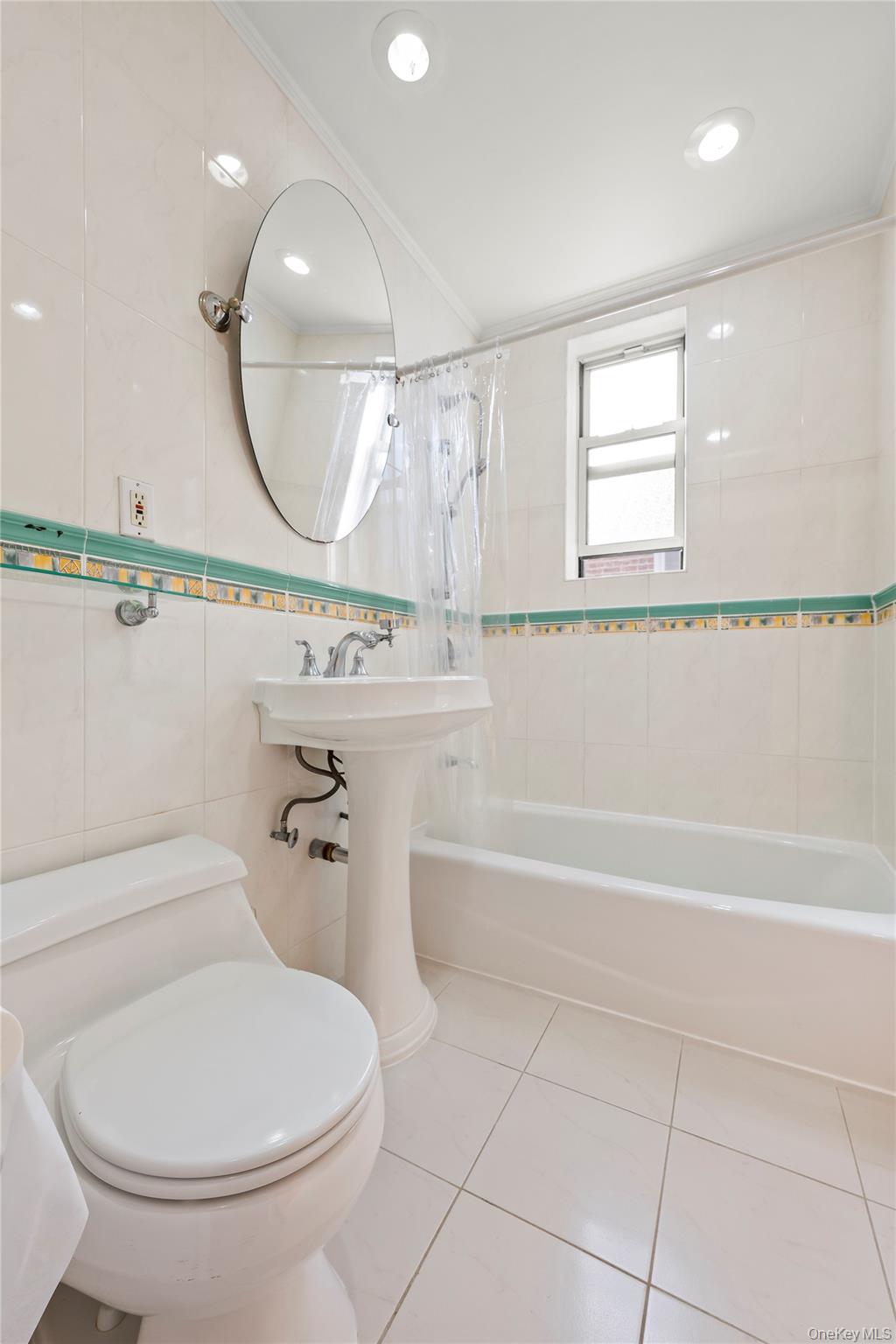 2942 164th Street, Flushing, NY 11358