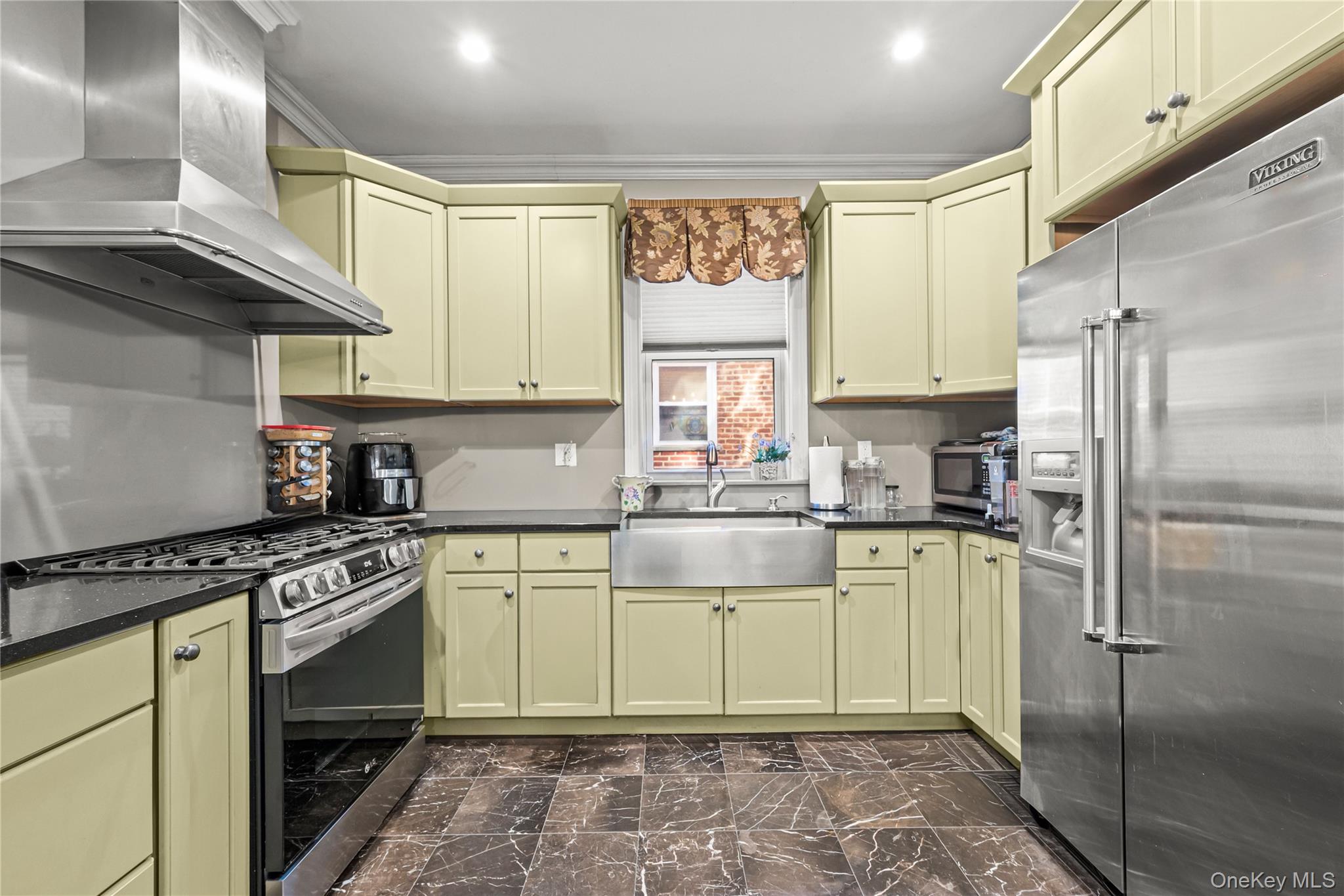 2942 164th Street, Flushing, NY 11358