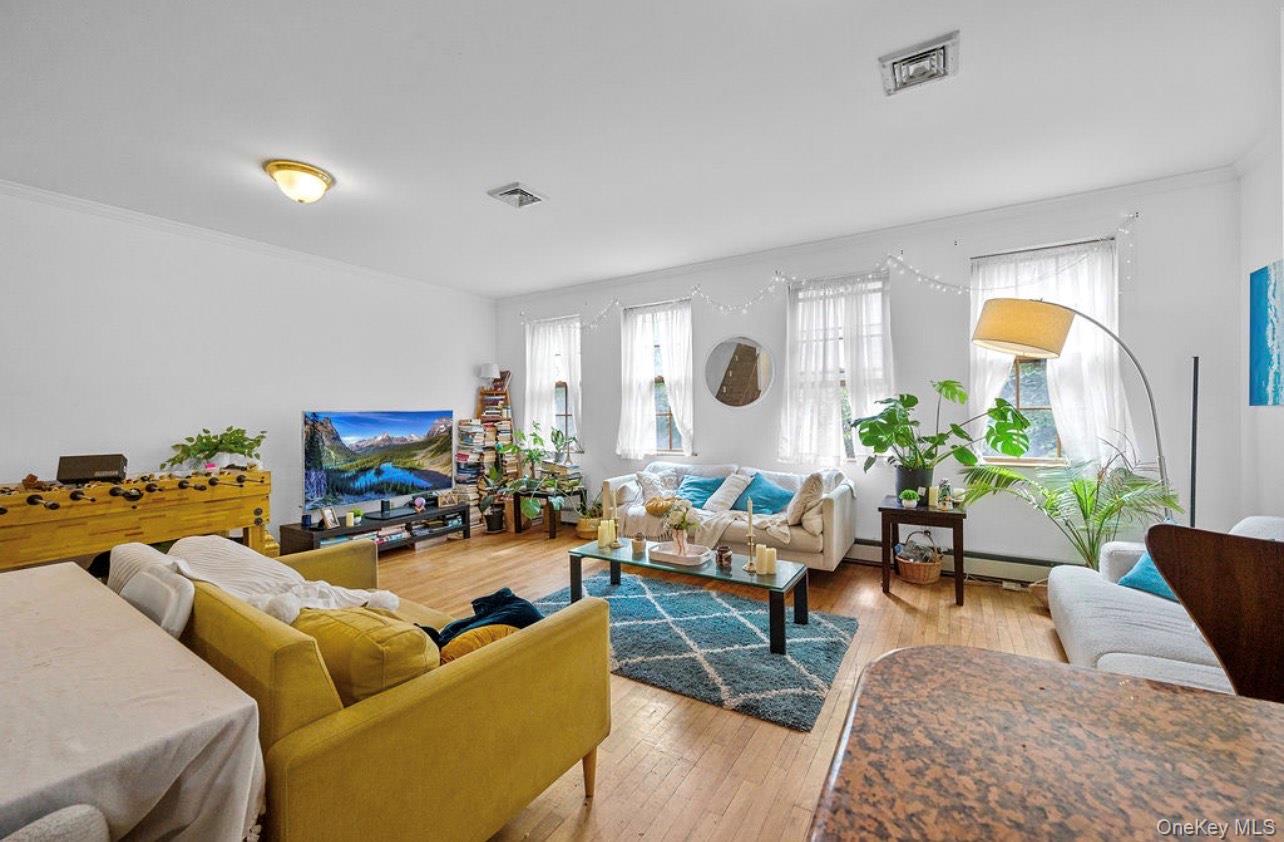 15 Evans Street, Brooklyn, NY 11201