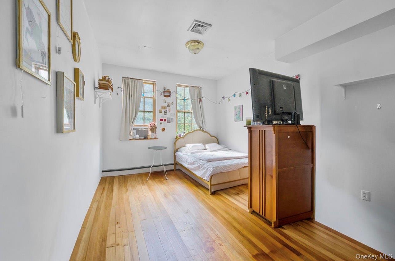 15 Evans Street, Brooklyn, NY 11201