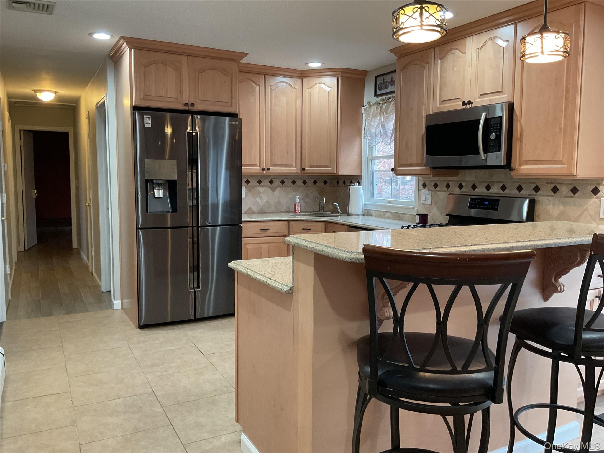 531 Boxwood Drive, Shirley, NY 11967