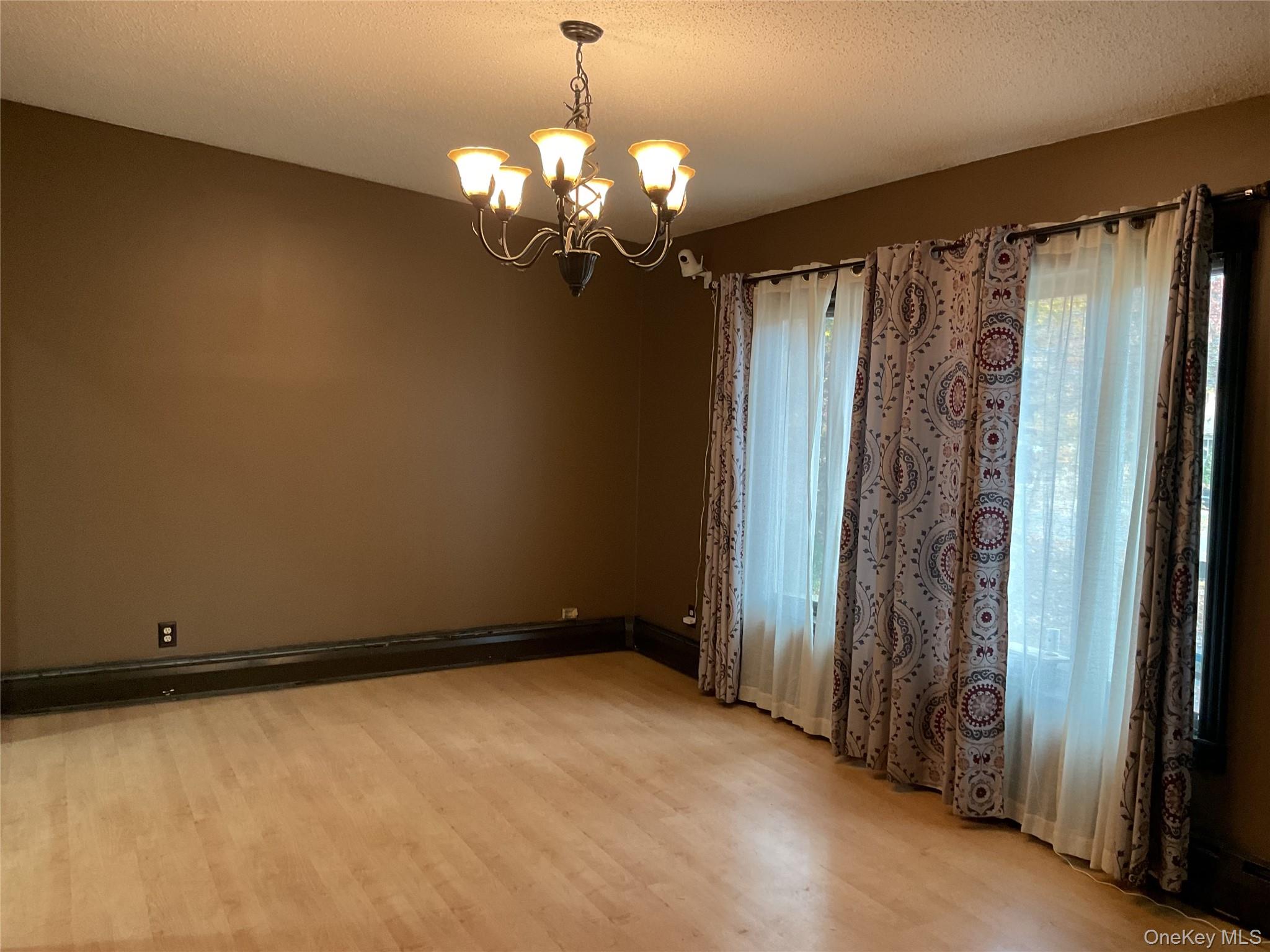 531 Boxwood Drive, Shirley, NY 11967