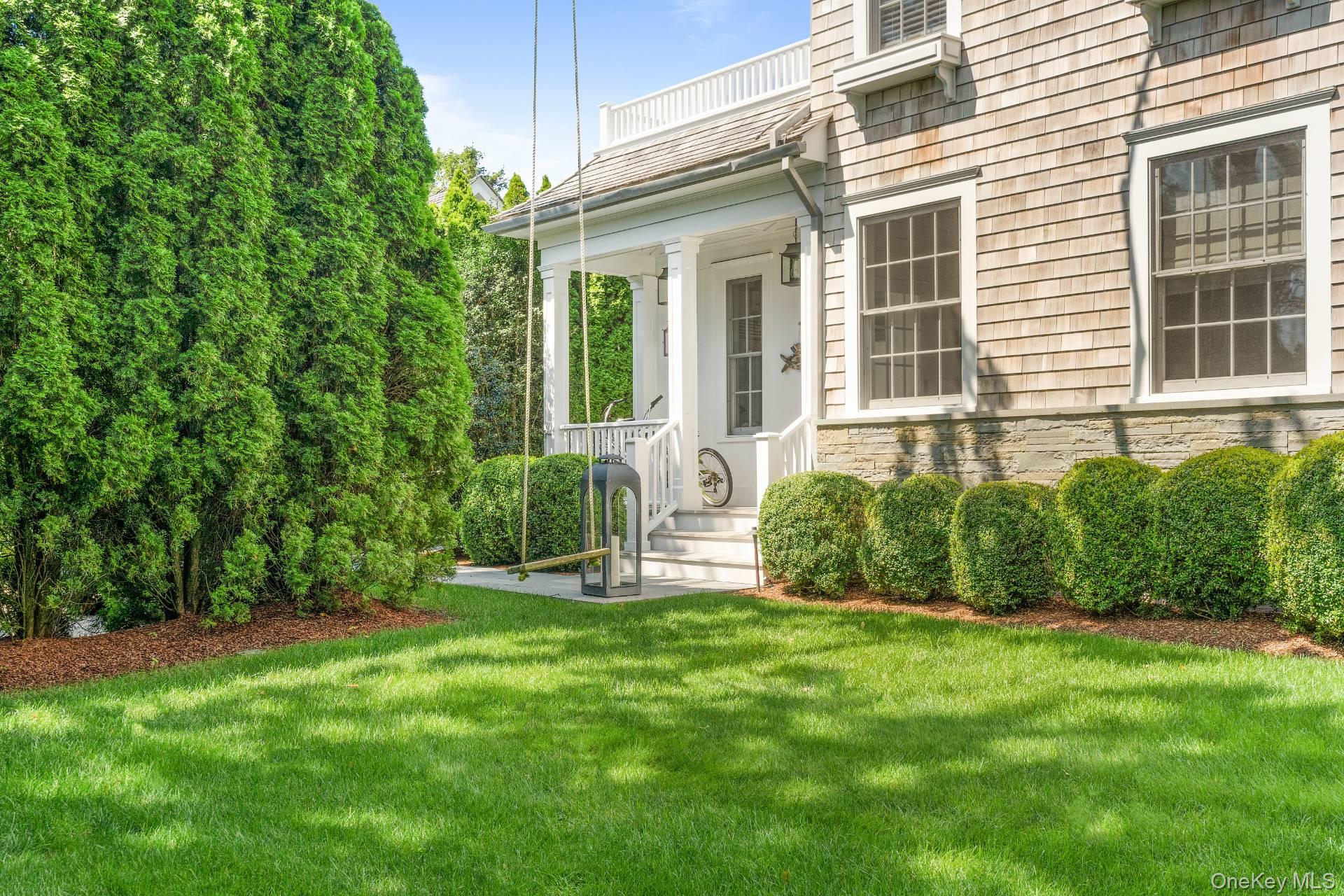 59 Miller Lane E, East Hampton, NY 11937