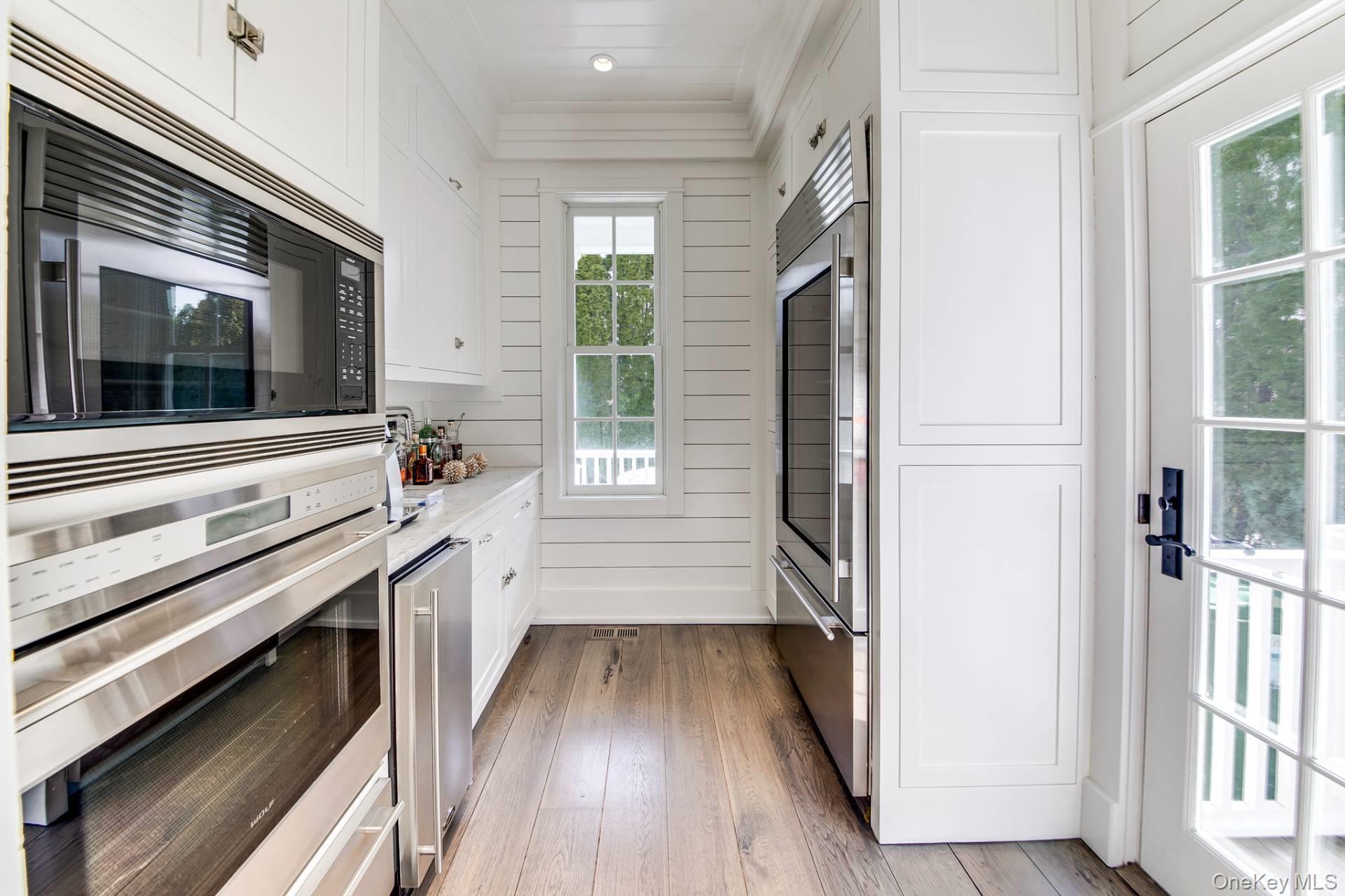 59 Miller Lane E, East Hampton, NY 11937