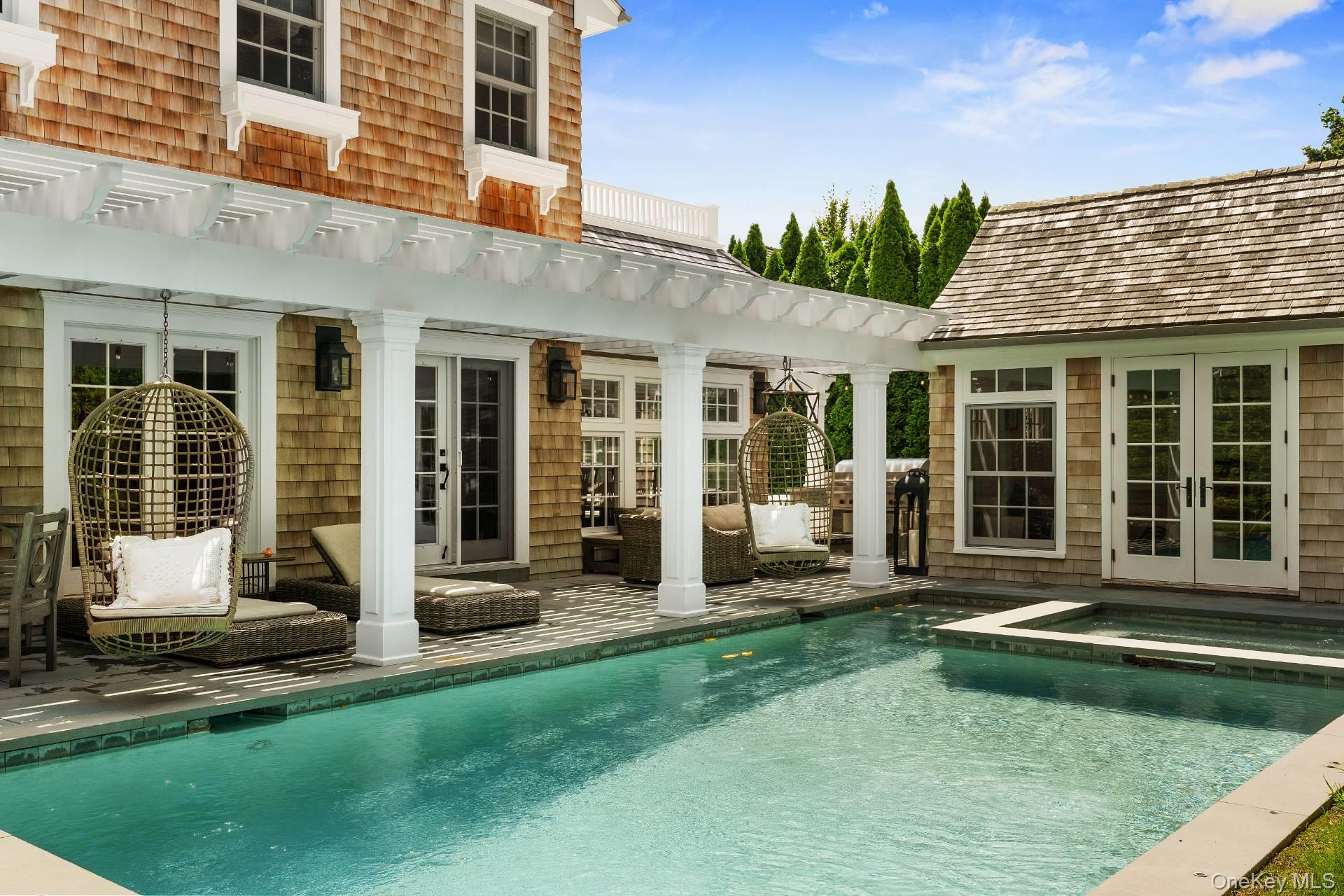 59 Miller Lane E, East Hampton, NY 11937