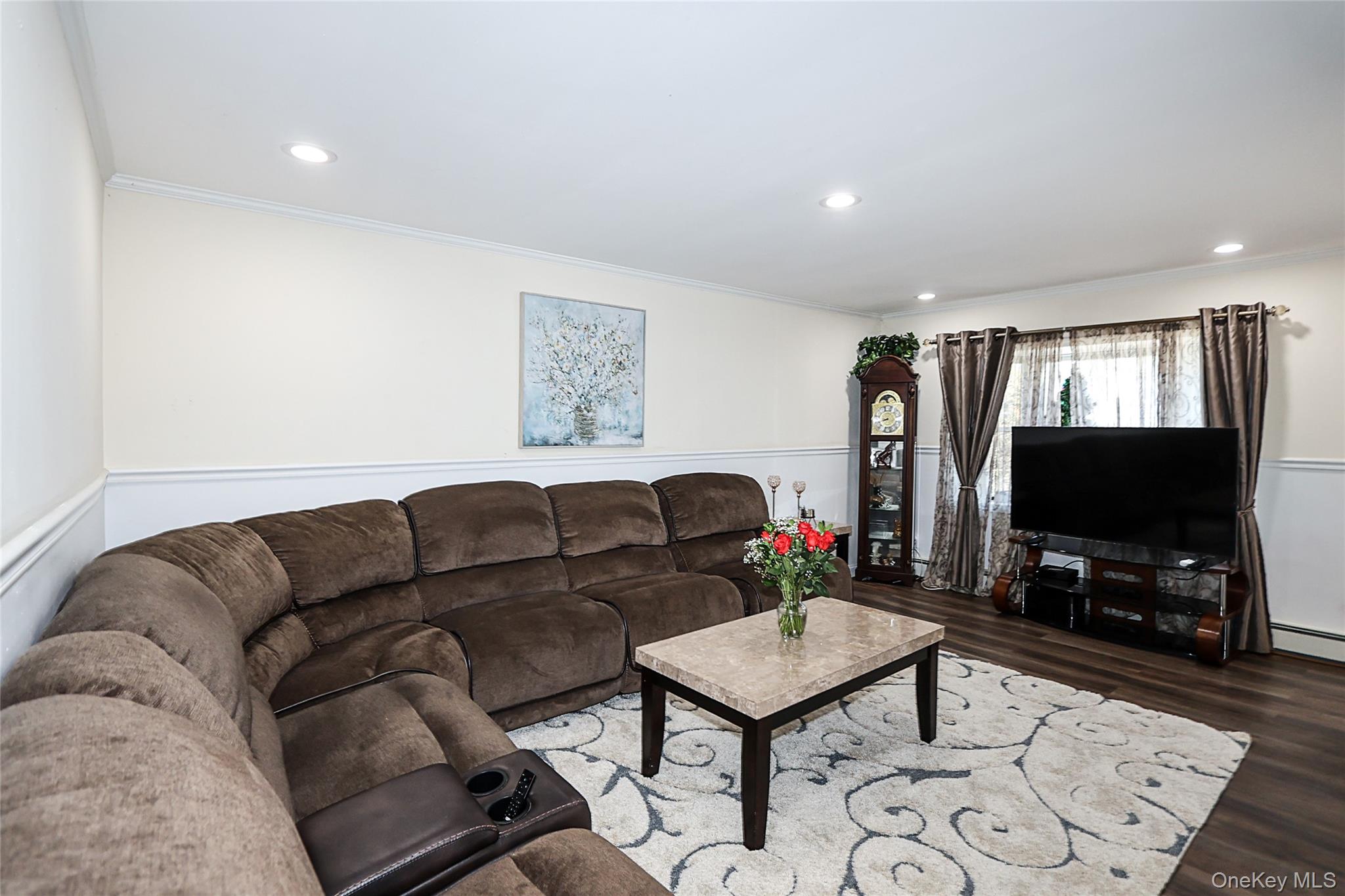 169 N 6th Street, Bethpage, NY 11714