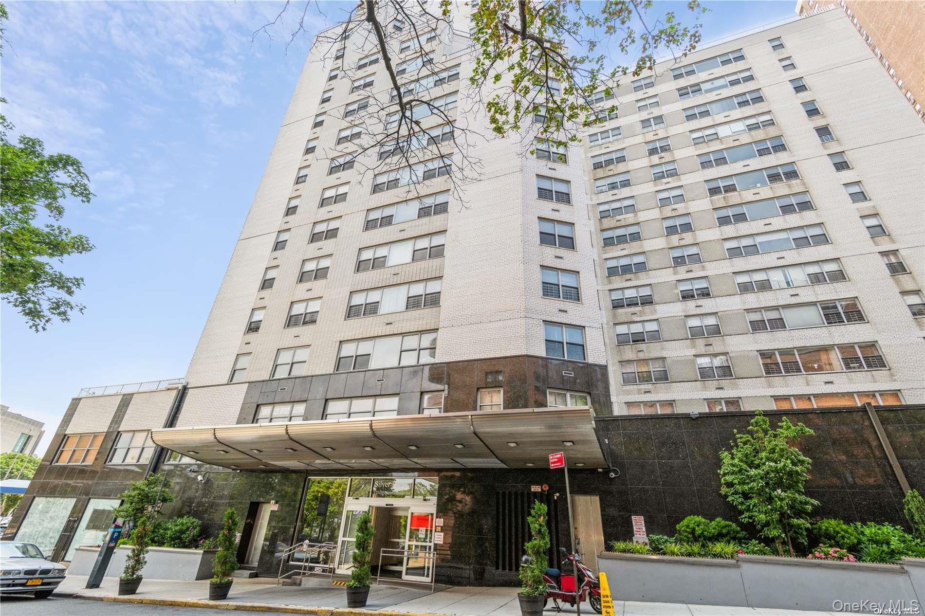 125-10 Queens Boulevard # 2404, Kew Gardens, NY 11415