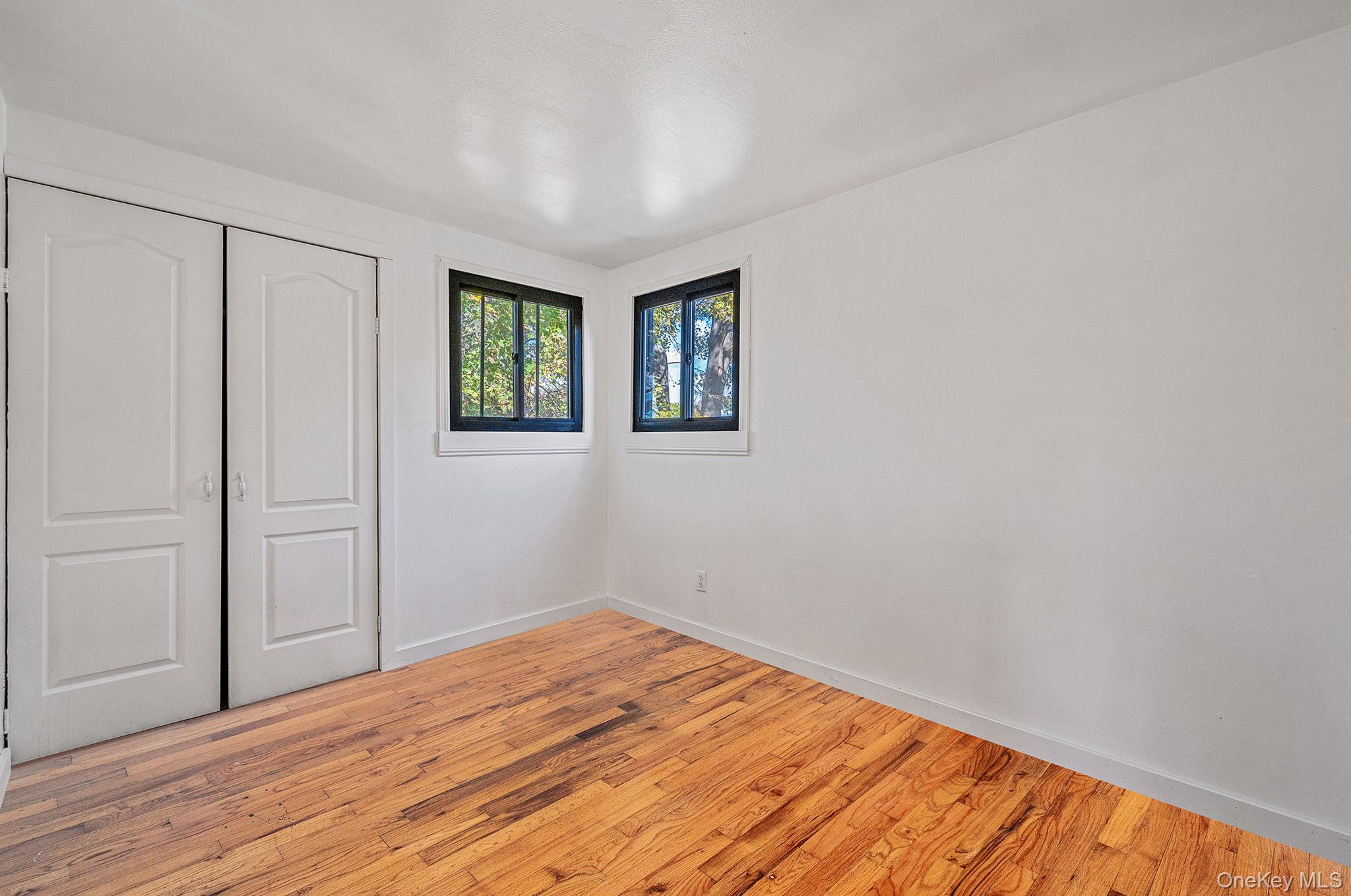 1401 Race Avenue, Medford, NY 11763