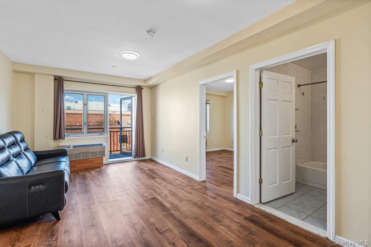 71-33 162nd Street # 4B, Fresh Meadows, NY 11365