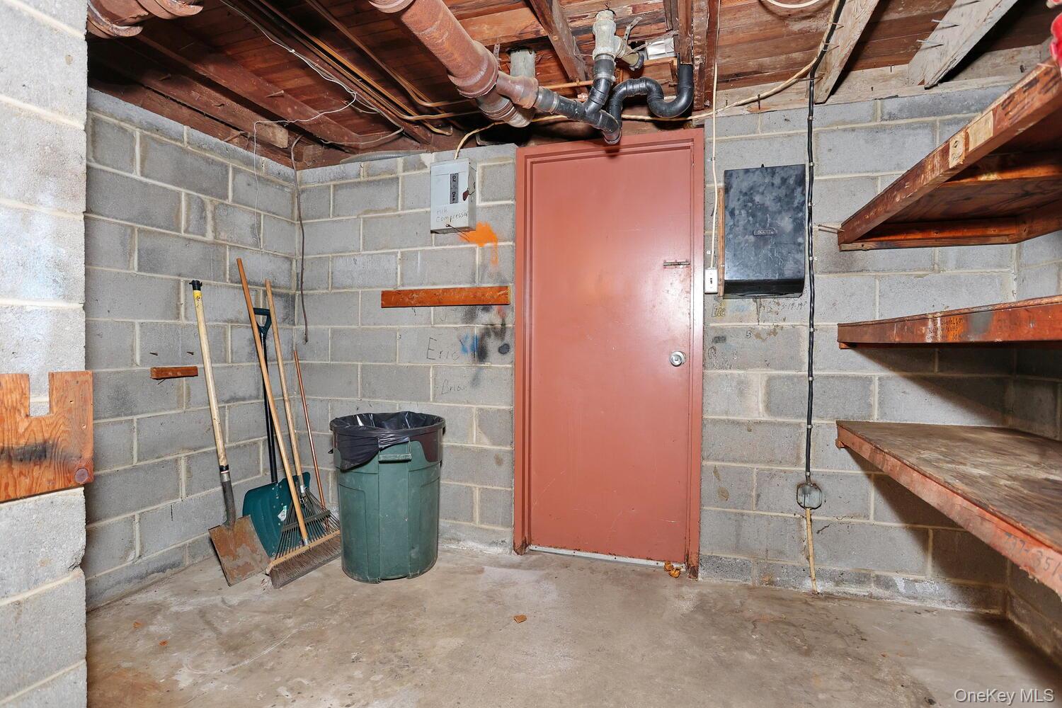 221 N Midland Avenue, Nyack, NY 10960