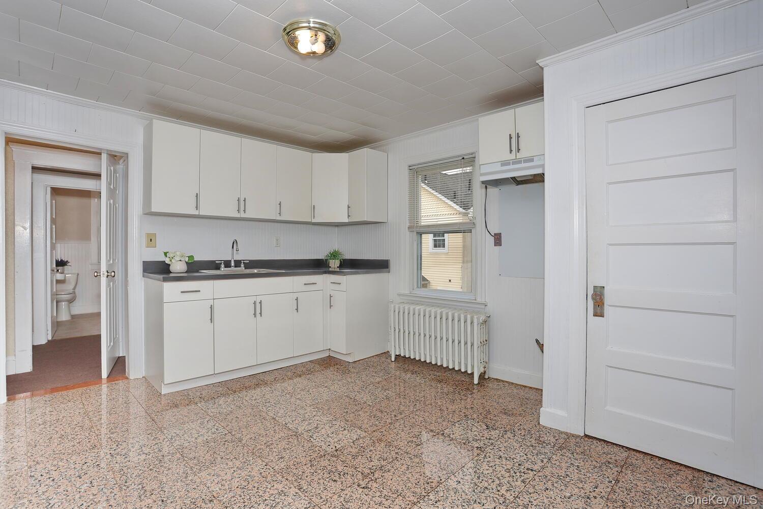 221 N Midland Avenue, Nyack, NY 10960