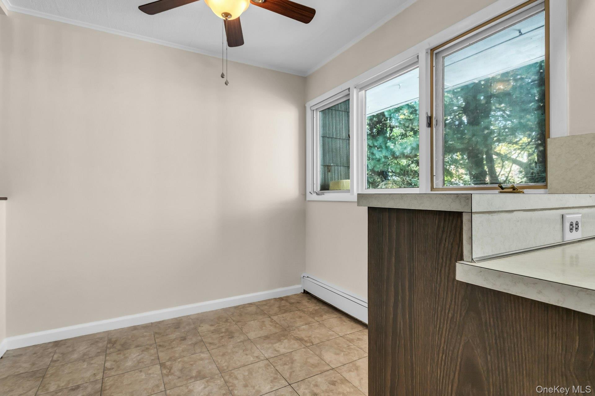 12 Violet Road, Bayville, NY 11709