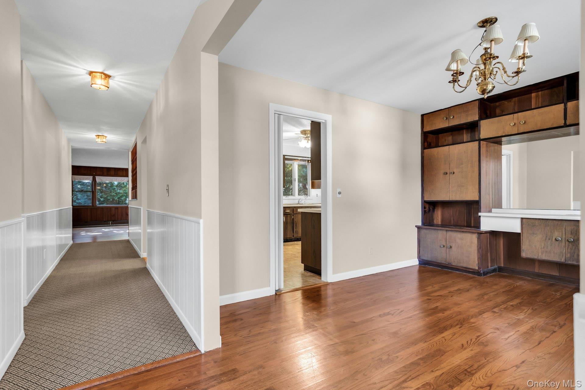 12 Violet Road, Bayville, NY 11709