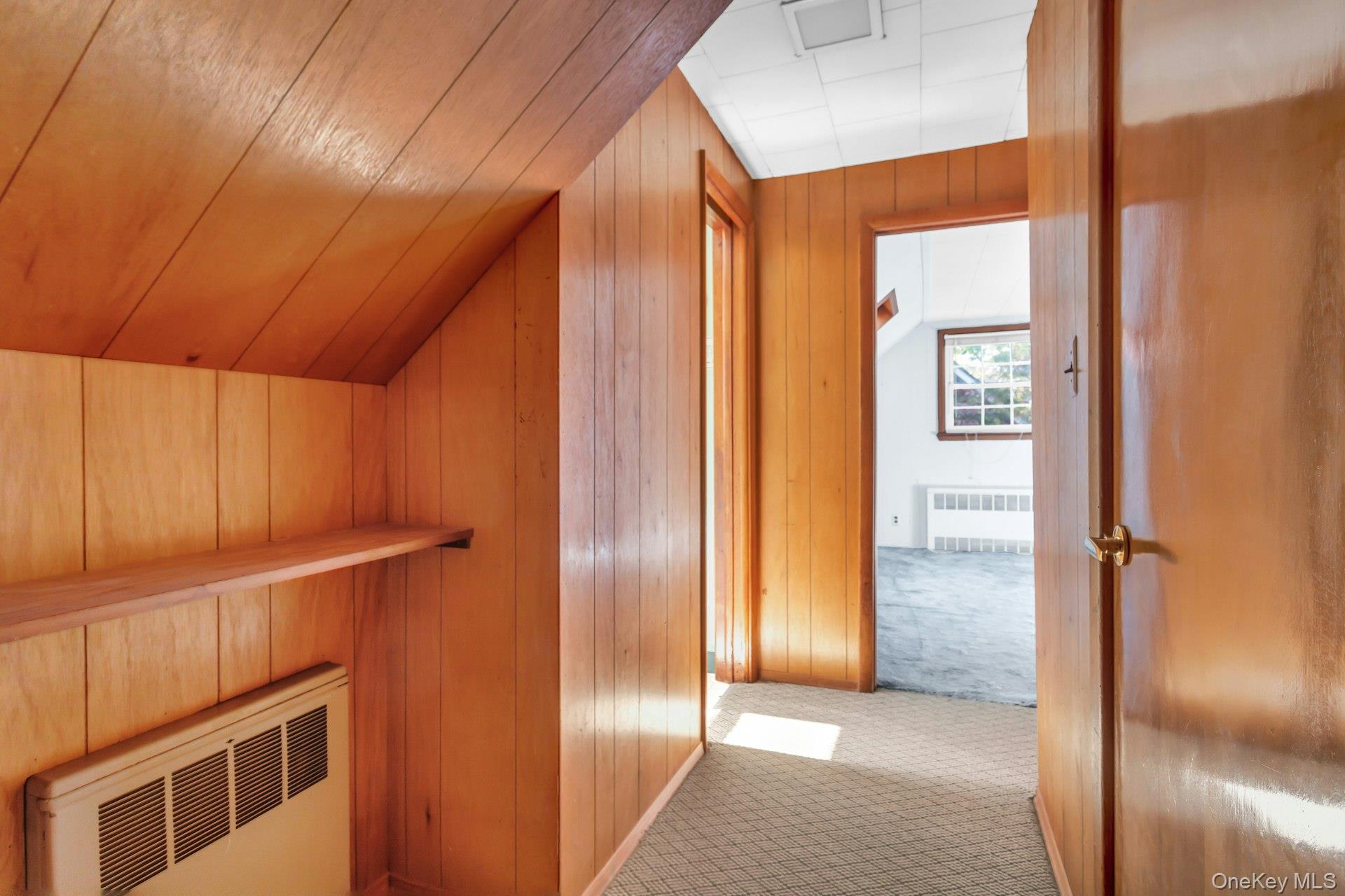 12 Violet Road, Bayville, NY 11709