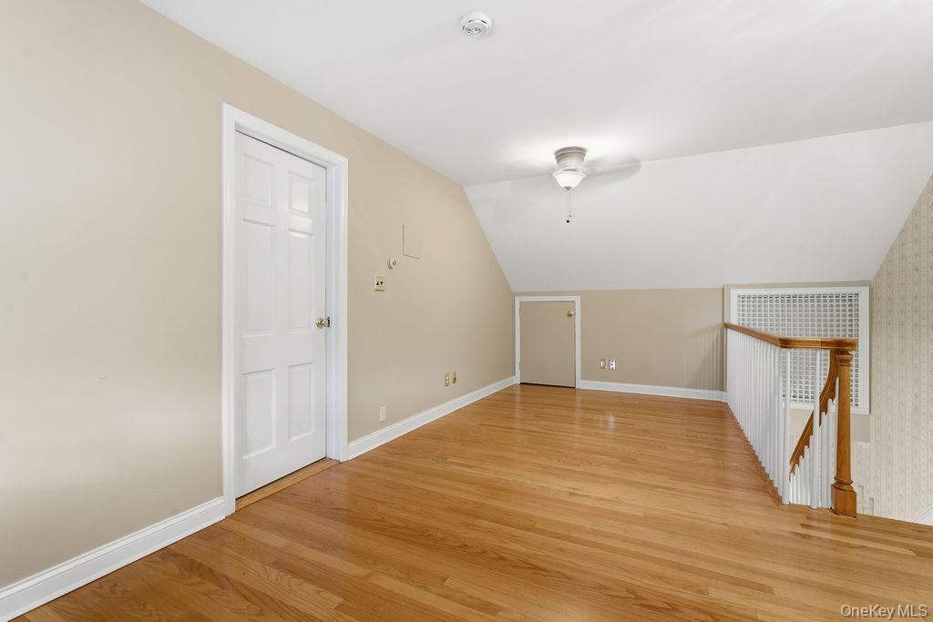 26 Paul Revere Lane, Centerport, NY 11721